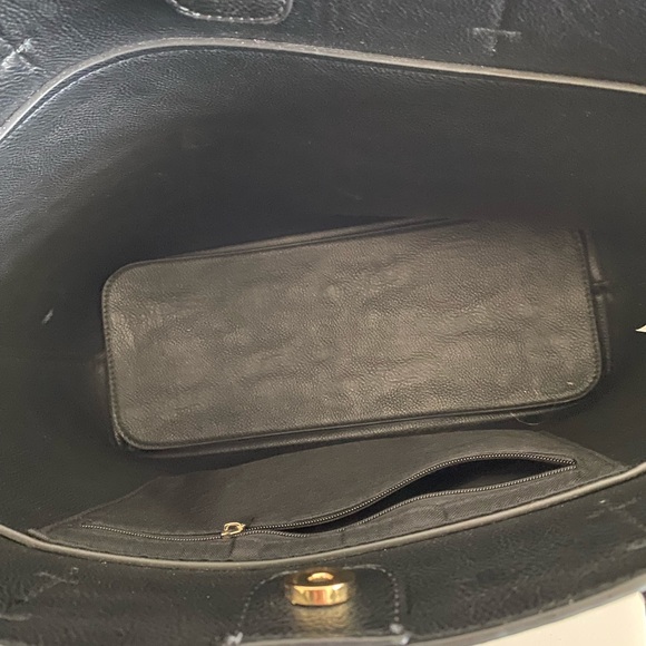 Viv & Lou Tote Purse - Picture 10 of 11